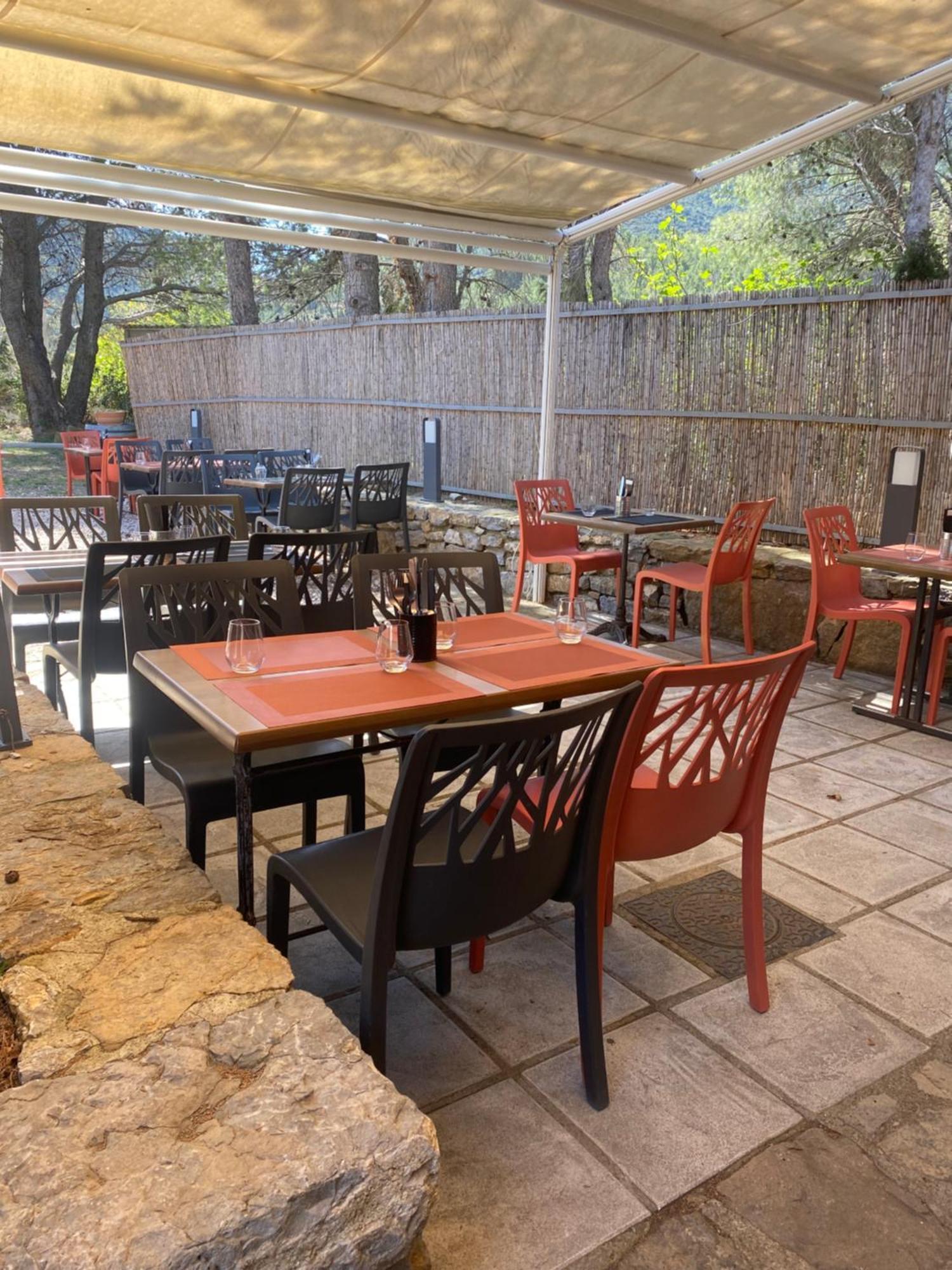 Auberge La Table Du Cure كوكونيان المظهر الخارجي الصورة